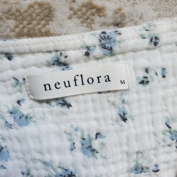 Neuflora Fall River Dress - Picture 3 of 3